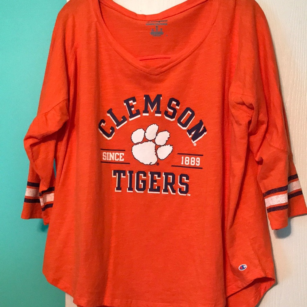 Ladies v neck Champions long sleeve tshirt
